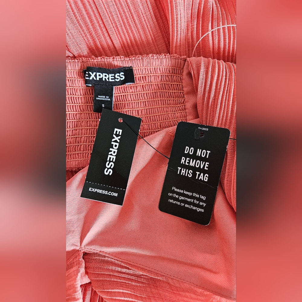 NWT Express Pleated Twisted Halter Neck Midi Dress in Apricot Orange Size Small - Picture 4 of 12